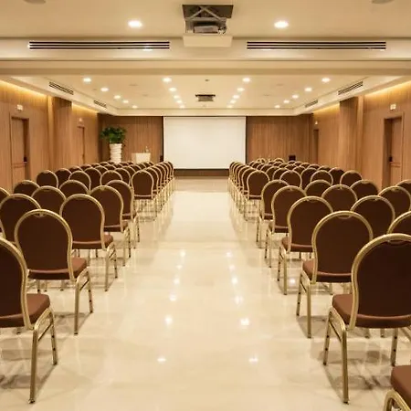 Gold Tower Lifestyle 4* Napoli
