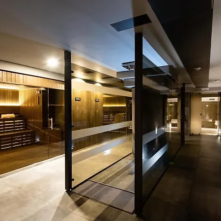 Gold Tower Lifestyle Otel 4*