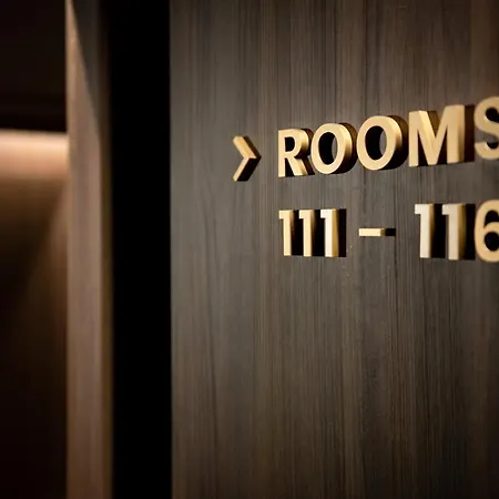 Gold Tower Lifestyle 4* Napoli
