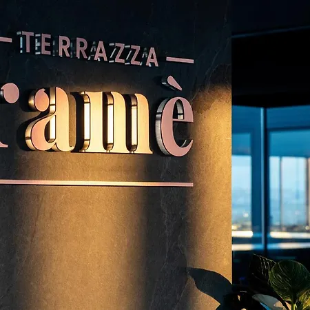Gold Tower Lifestyle Otel Napoli