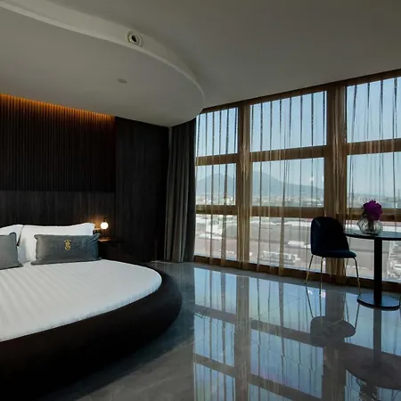 Gold Tower Lifestyle Hotel Napels