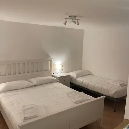 Atrium Boutique Bed & Breakfast *