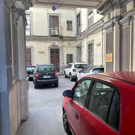 A I R H1o * Nápoles