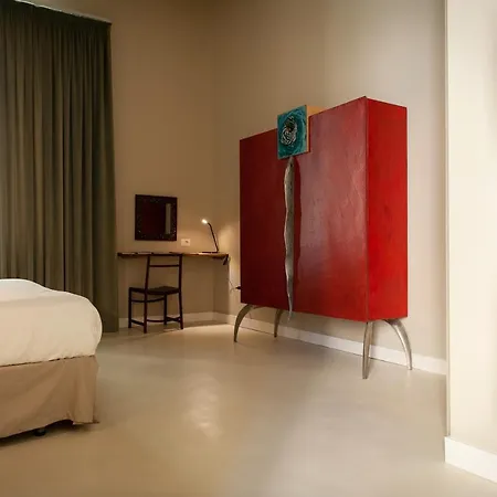 Atelier Inès Arts&suites * Napoli