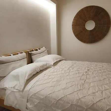 Donna Luisella Bed & Breakfast