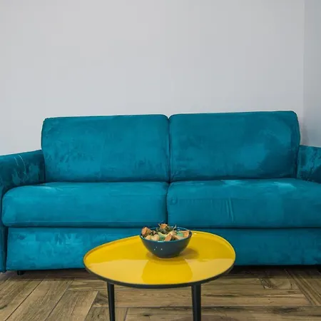 Hub Ferroviario - 12 Posti Letto Per Il Tuo Gruppo A Con Wifi E Netflix * Neapel