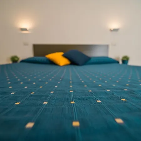 Frühstückspension Hub Ferroviario - 12 Posti Letto Per Il Tuo Gruppo A Con Wifi E Netflix
