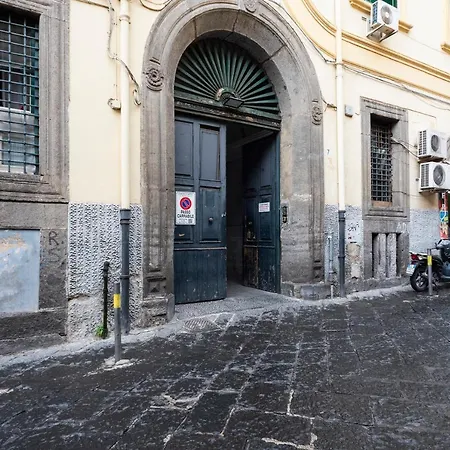 Casa Donna Aiuola Naples
