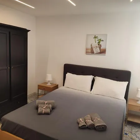 Marco's I Apartment *