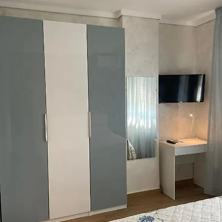 Sara House Apartment