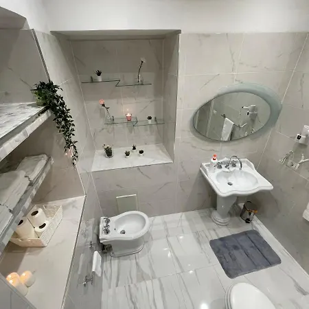 Apartment Sweet Storia Di *