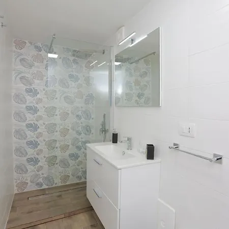 Apartment Plateia *