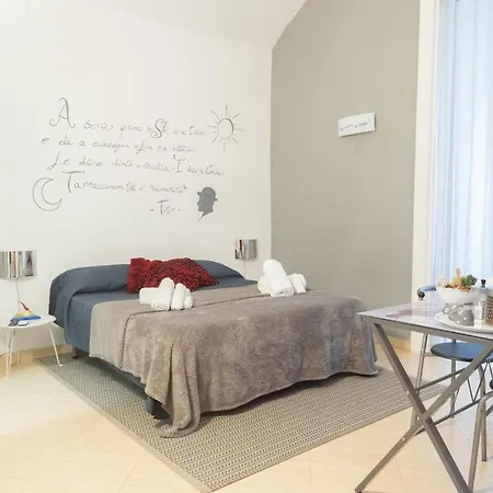 Neapolitan Style Apartrment Holiday home *