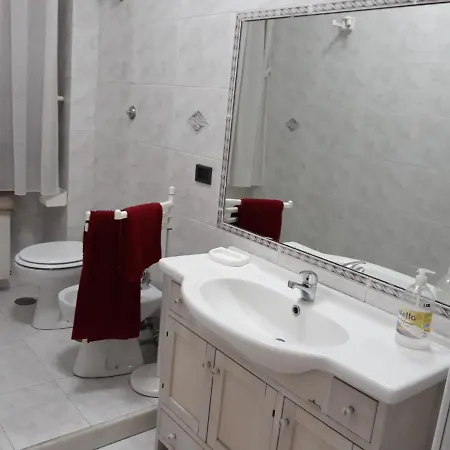 New With Garden Apartment Naples