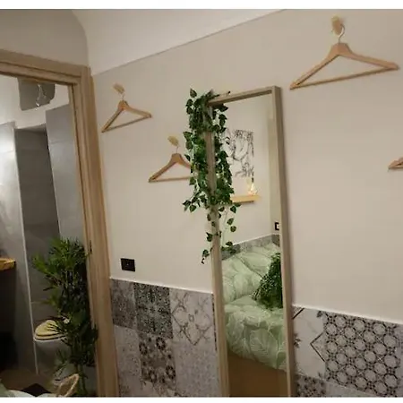 Casina In Via Foria * Napoli