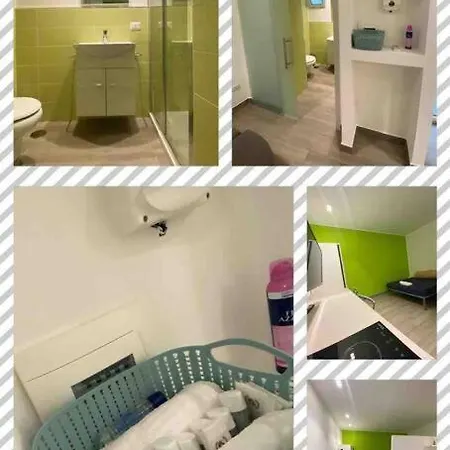 Apartamento Alloggio Con Piccolo Patio - Bosco Di Capodimonte