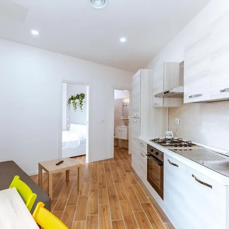 House - In Apart-hotel *