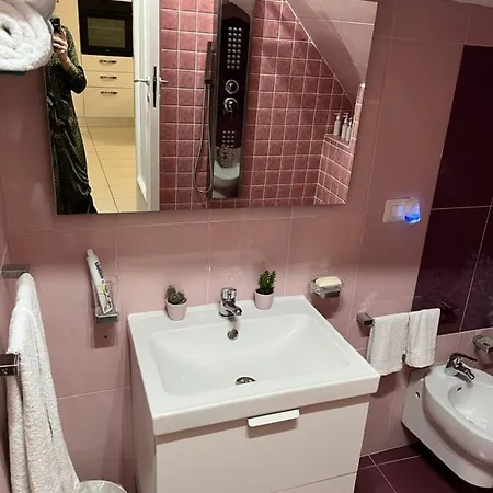 Sistershouse Apartman