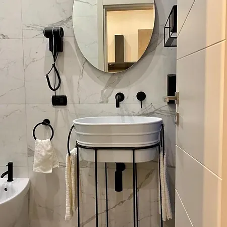 Apartment I
