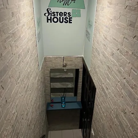 Sistershouse Apartman *