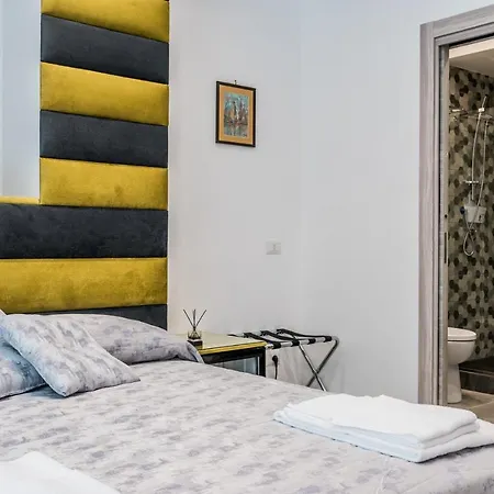 & Love Appartement Naples