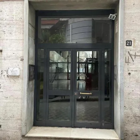 Vanvitelli Domus 2*