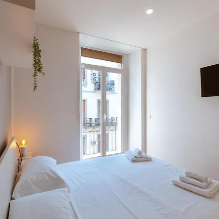 Apart-hotel House - In *