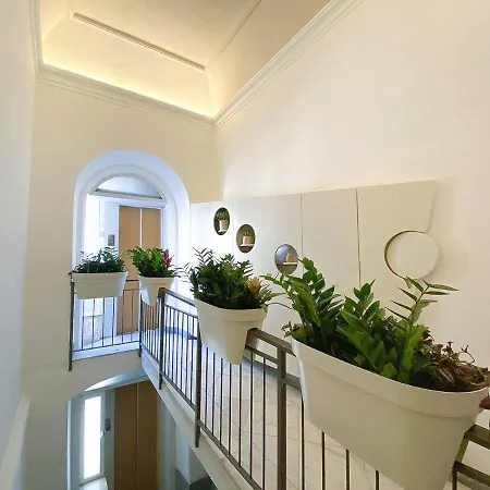 Bed & Breakfast Mea Domus Mergellina *