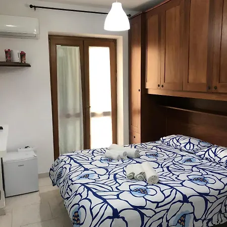 Guest house La Dimora Di Bronzo *