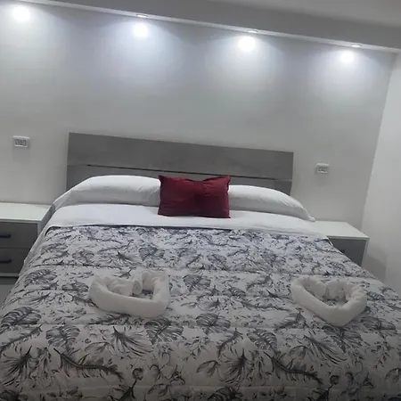 Casa Regina Holiday home Naples