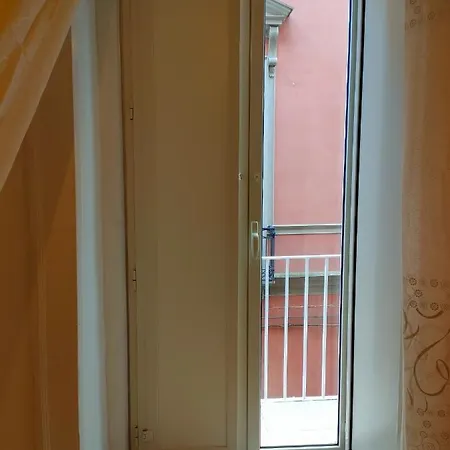 Cisterna's Guest house Naples