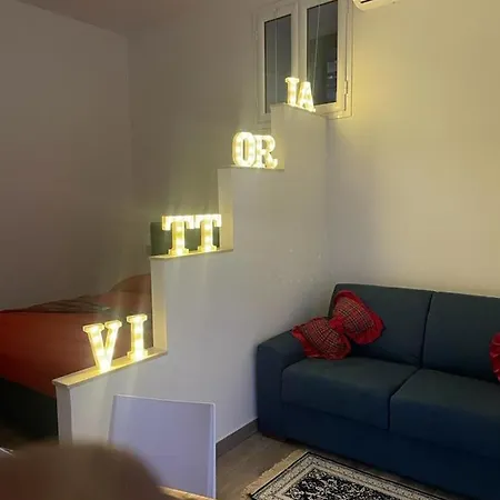 Vittoria * Nápoles