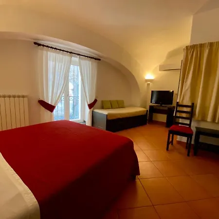 Borgo Belvedere Bed & Breakfast *