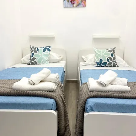 Airys - House Bed & Breakfast Neapol
