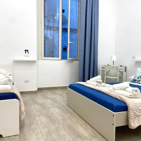 Airys - House Bed & Breakfast