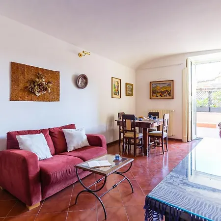 Apartment A Santa Maria La Nova By Wonderful Italy *