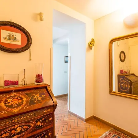 Residenza Capano Charming House By Napoliapartments Apartment *