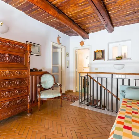 Residenza Capano Charming House By Napoliapartments Apartment