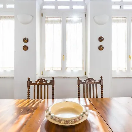 Apartment Residenza Capano Charming House By Napoliapartments