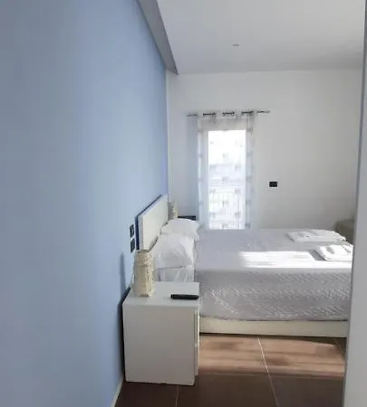 Mediterranea לינה וארוחת בוקר 5*