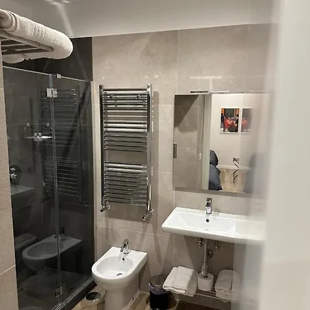 Palazzina Avallone * Νάπολη