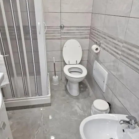 Casa Garibaldi 240 Appartamento *