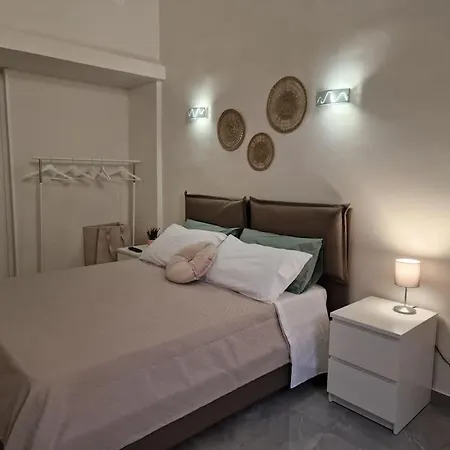 Casa Garibaldi 240 Napoli