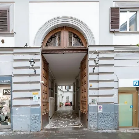 Apartment Le Maison Pochet Duomo Luxury *