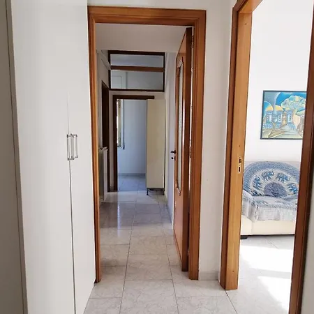 Casa Omar Al Vomero Naples
