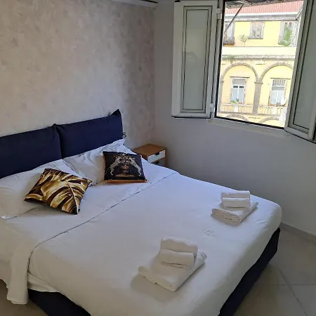 Amendola Guest house Naples