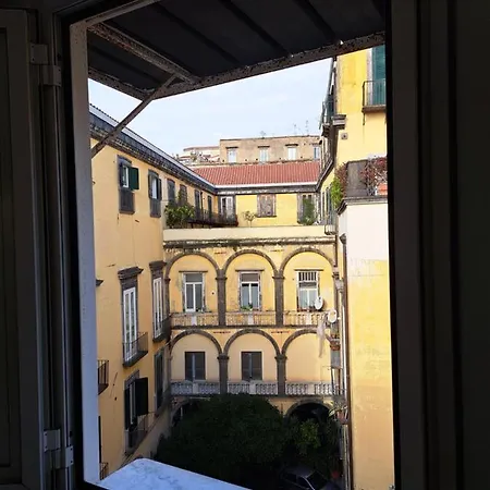Amendola Guest house