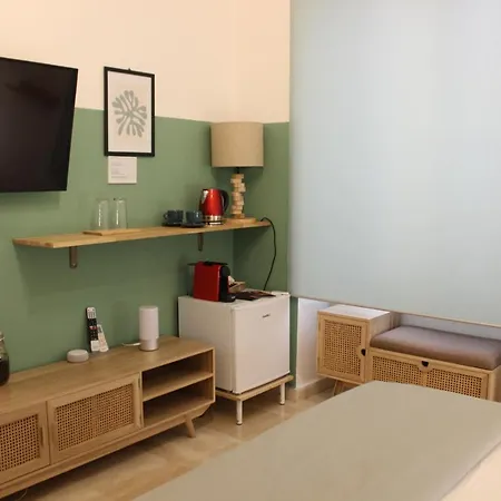 Guest house Little