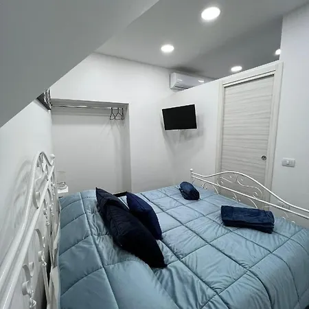 House Milly * Napoli
