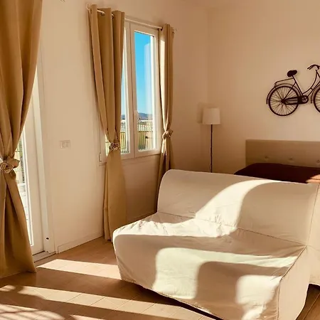 Attico Al Vomero Apartment